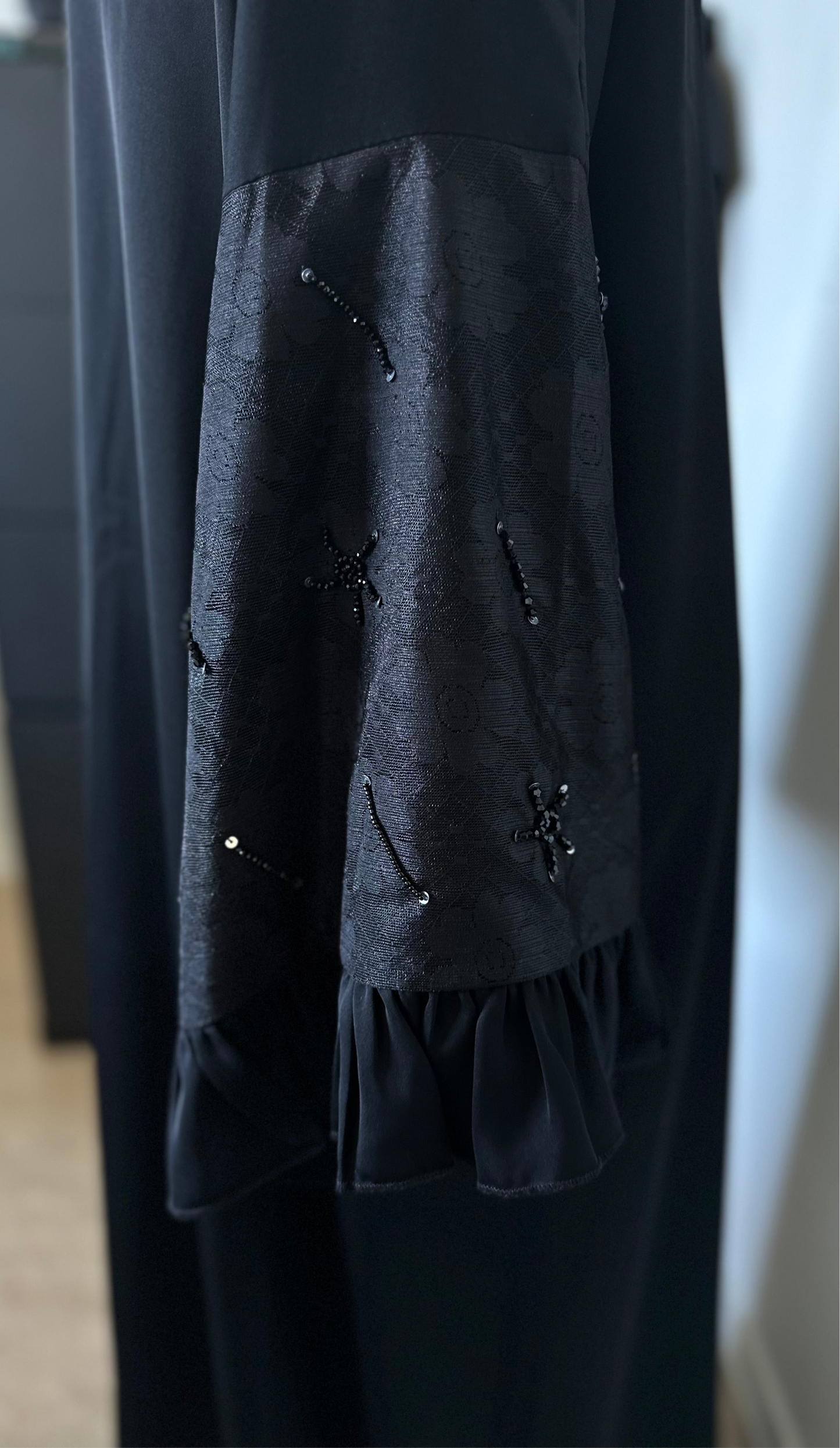 Black abaya